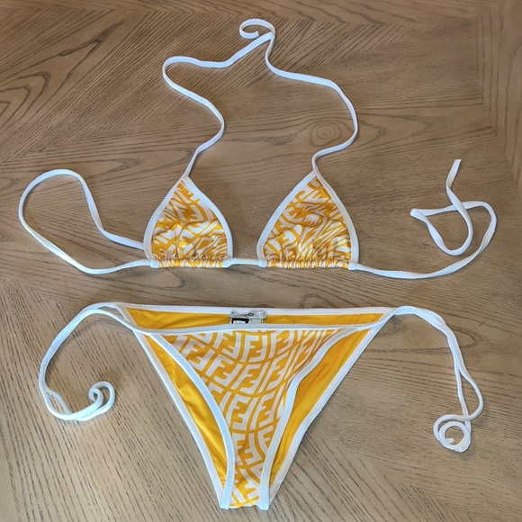 ❤️ Authentic Distorted Fendi Bikini, - Picture 3 of 9